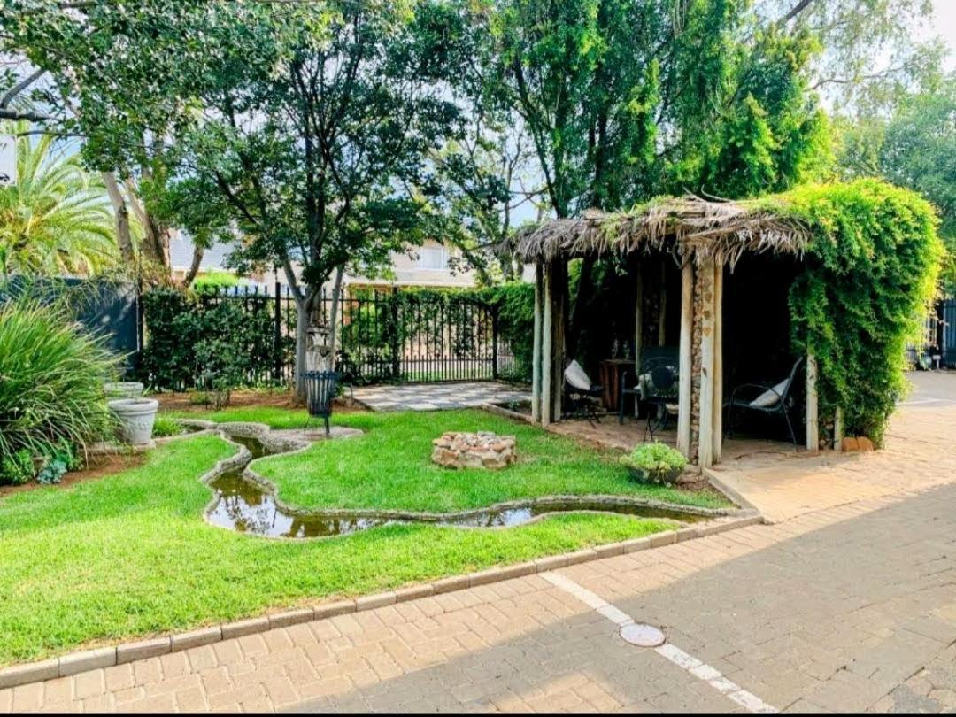 La Boheme Gastehuis Bloemfontein Buitenkant foto